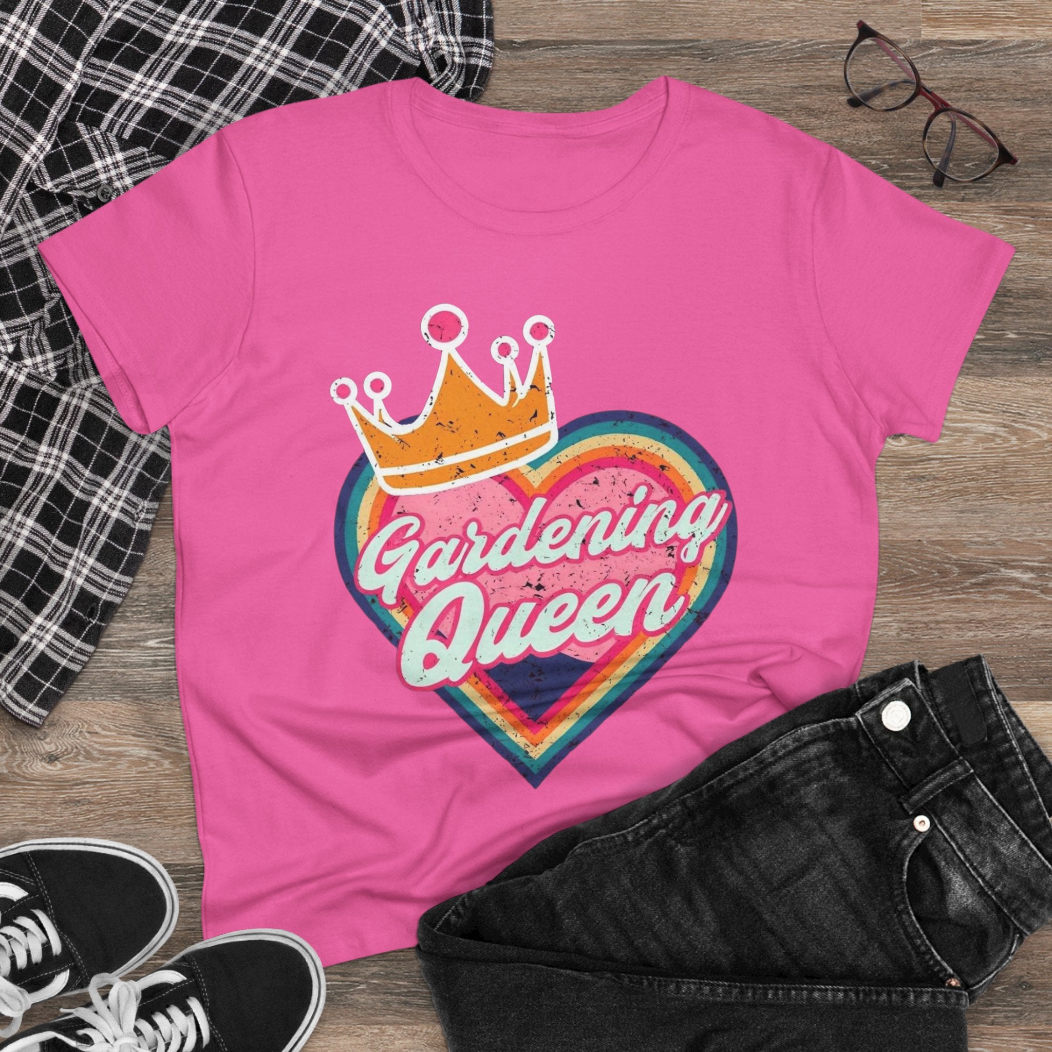 Gardening Queen Cotton Tee, Gardening Shirt, Gift for Gardeners, Summer Fashion, Plant Enthusiast Tee, Eco-Friendly Cotton Tee
