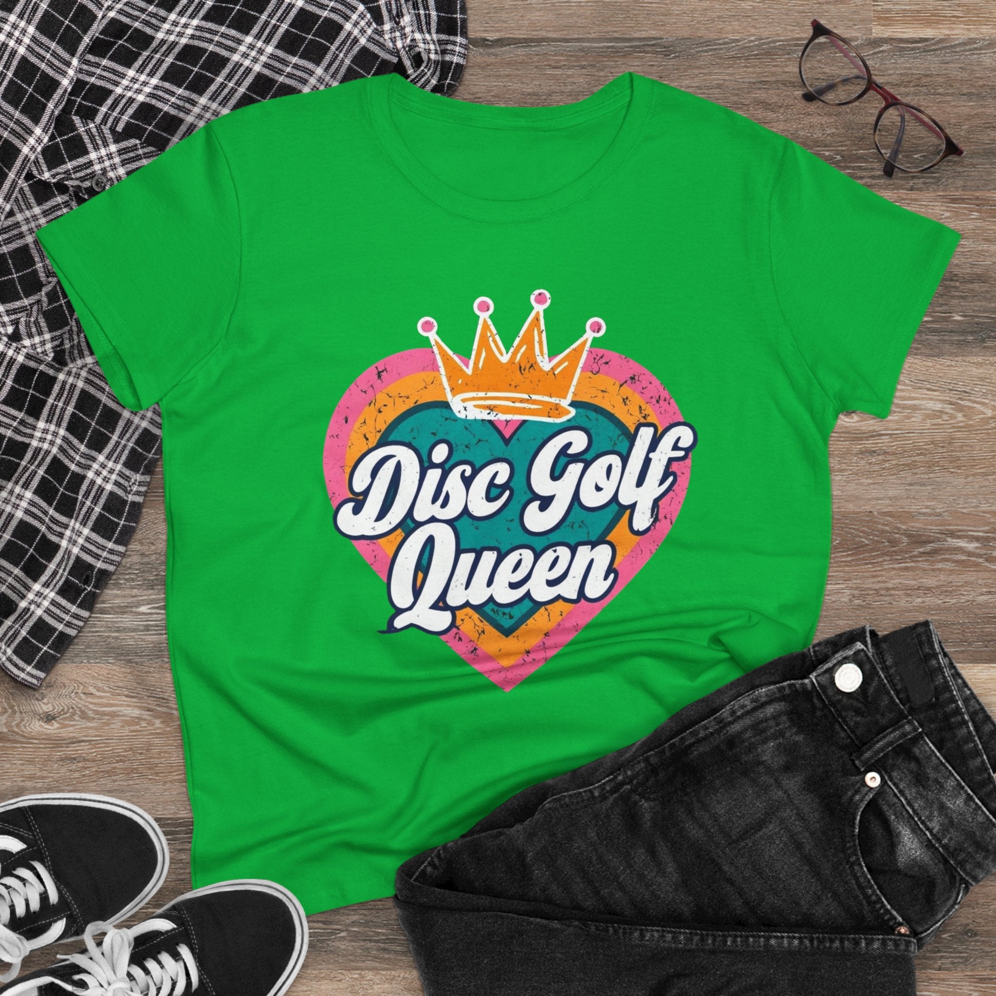 Disc Golf Queen Women's Tee, Fun Disc Golf T-Shirt, Sporty Graphic Tee, Gift for Disc Golf Lovers, Casual Outfit, Summer Wardrobe