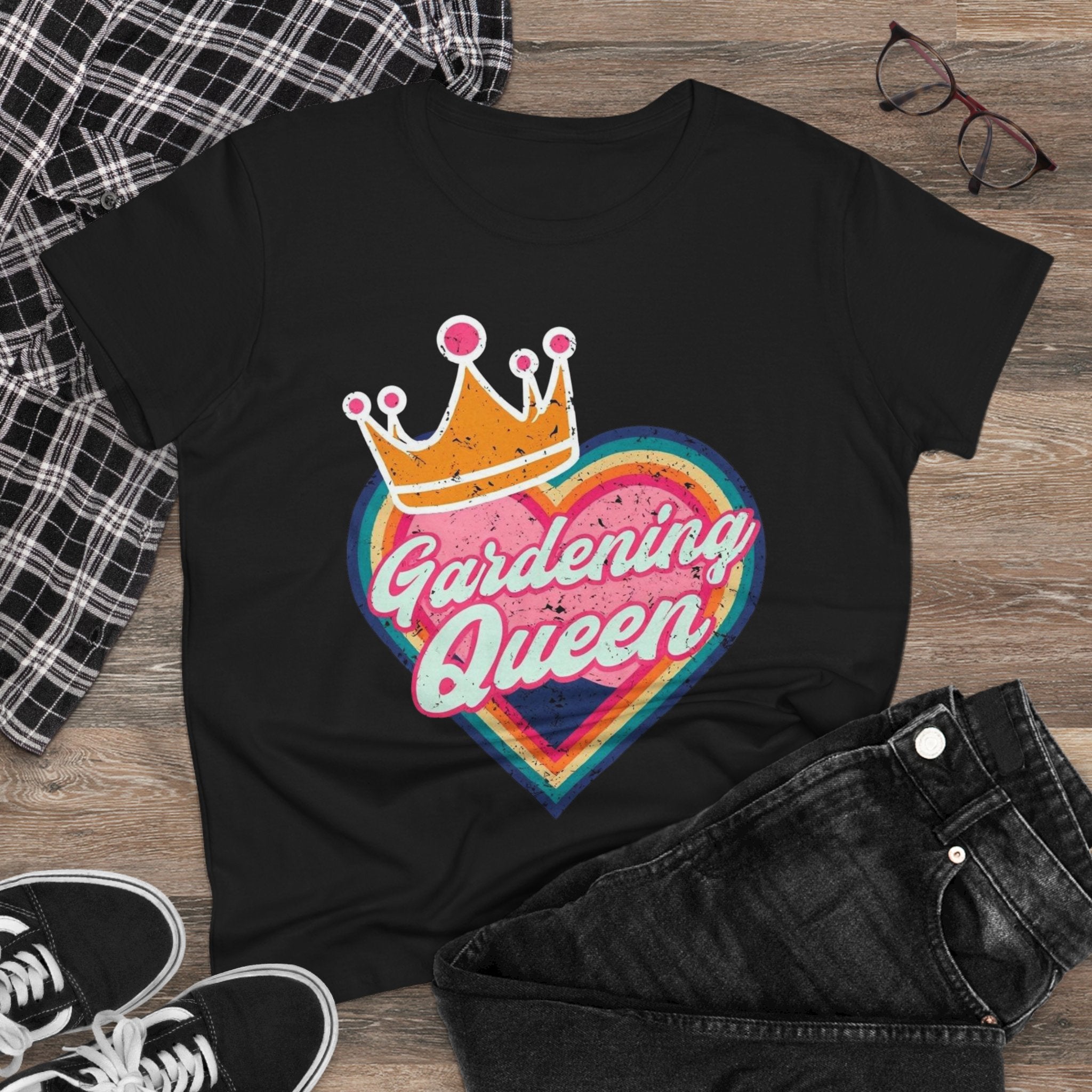 Gardening Queen Cotton Tee, Gardening Shirt, Gift for Gardeners, Summer Fashion, Plant Enthusiast Tee, Eco-Friendly Cotton Tee