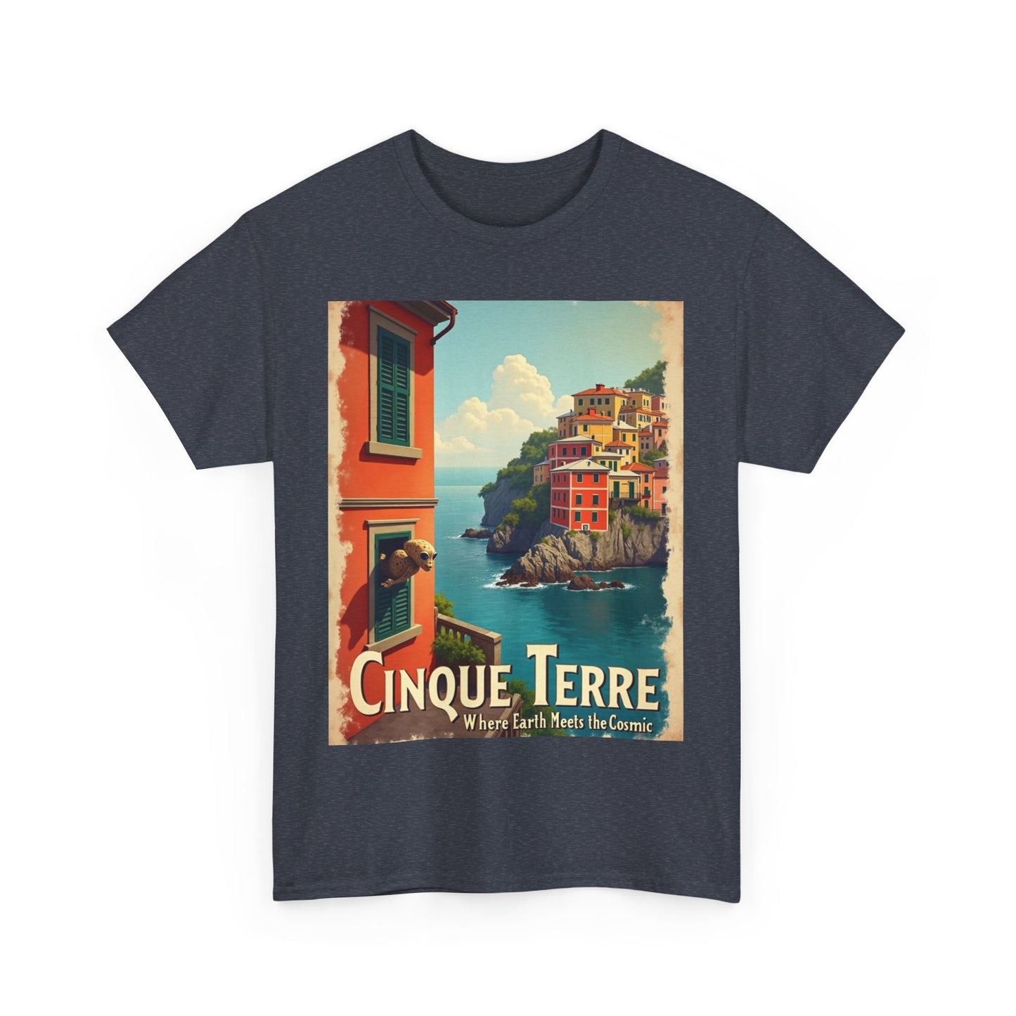 T-Shirt Cinque Terre Alien Visit Unisex Heavy Cotton Tee
