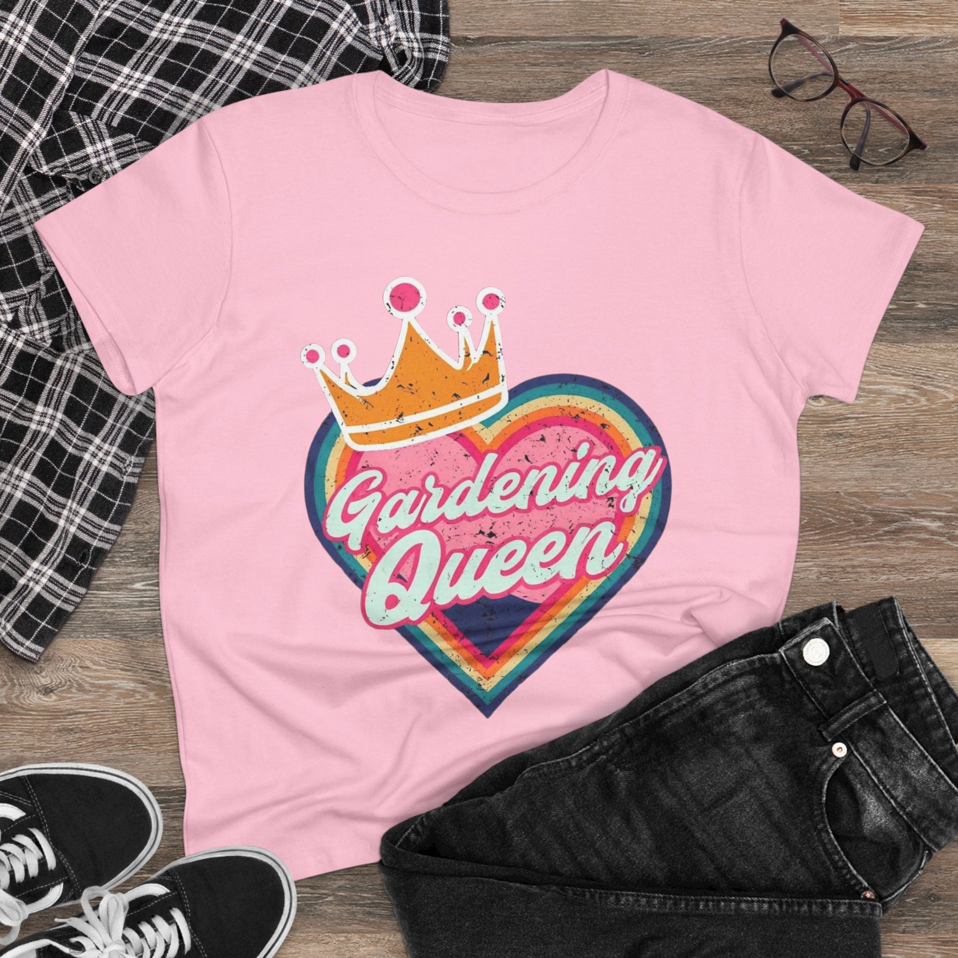 Gardening Queen Cotton Tee, Gardening Shirt, Gift for Gardeners, Summer Fashion, Plant Enthusiast Tee, Eco-Friendly Cotton Tee