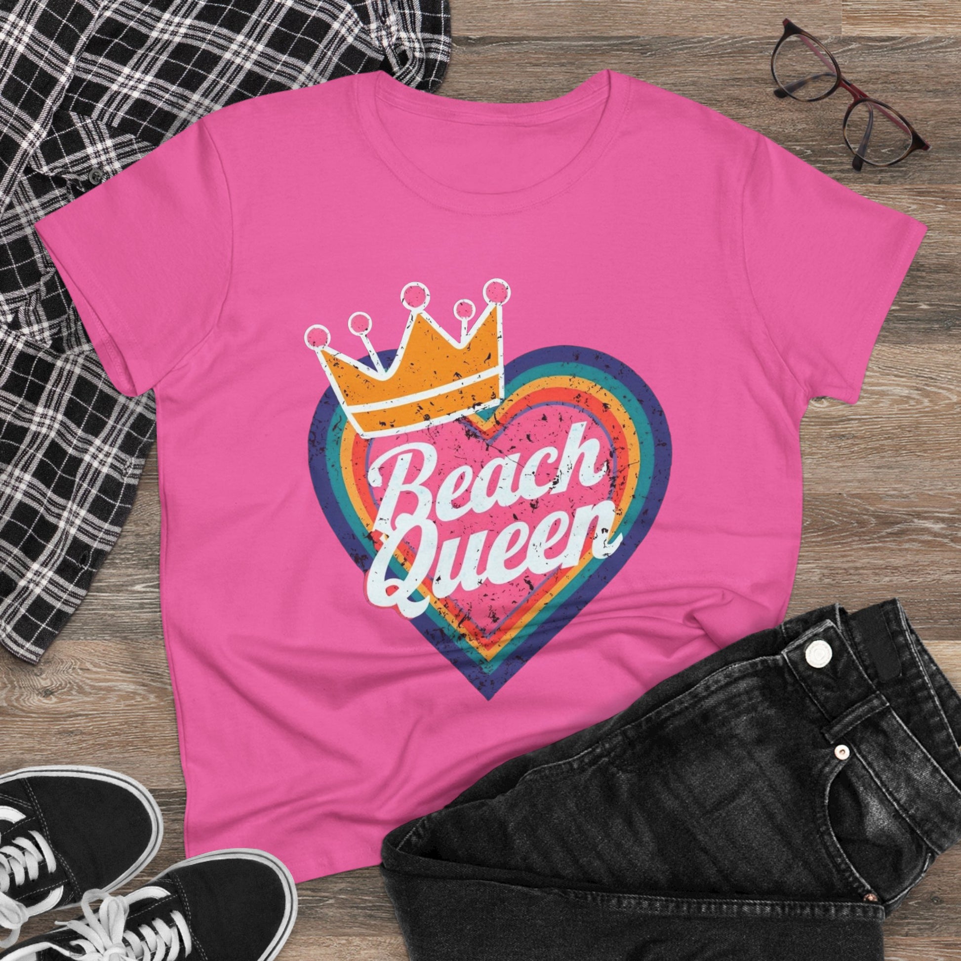 Beach Queen T-Shirt, Summer Vibes Tee, Vacation Shirt, Gift for Beach Lovers, Fun Retro Graphic Tee fun coastal tea for her