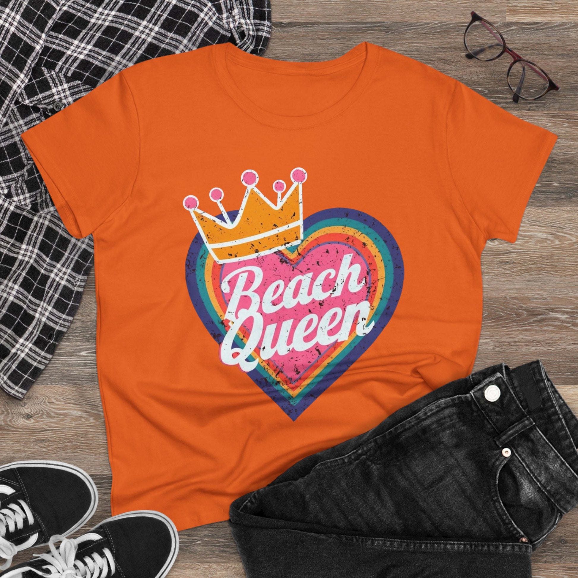 Beach Queen T-Shirt, Summer Vibes Tee, Vacation Shirt, Gift for Beach Lovers, Fun Retro Graphic Tee fun coastal tea for her