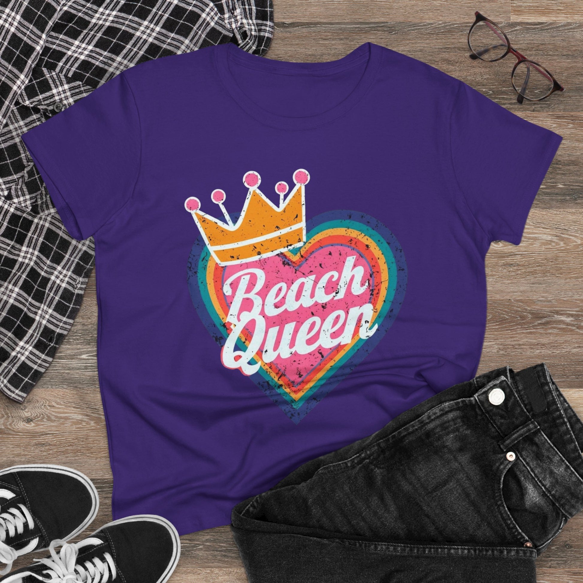 Beach Queen T-Shirt, Summer Vibes Tee, Vacation Shirt, Gift for Beach Lovers, Fun Retro Graphic Tee fun coastal tea for her