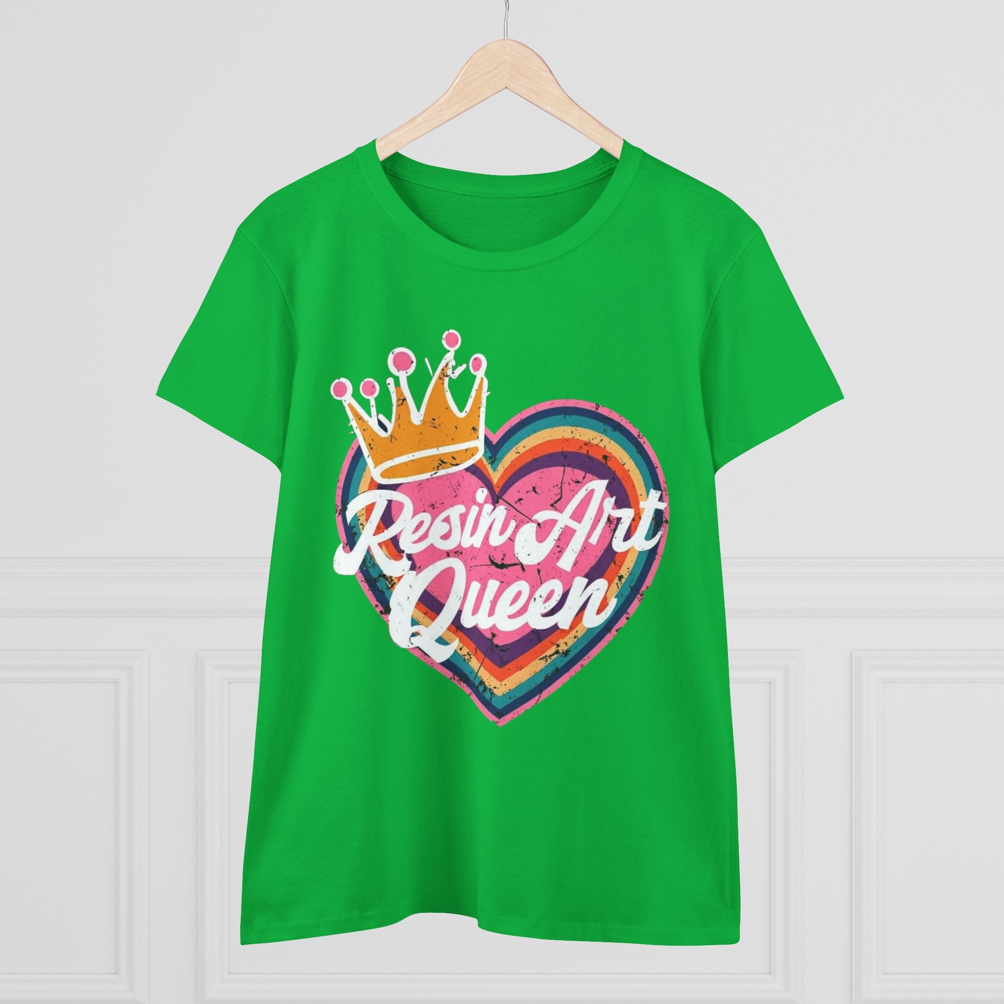 Resin Art Queen Tee - Fun, Colorful Cotton Shirt for Art Lovers, Gifts, Festivals, Home Parties, Creative Outfits