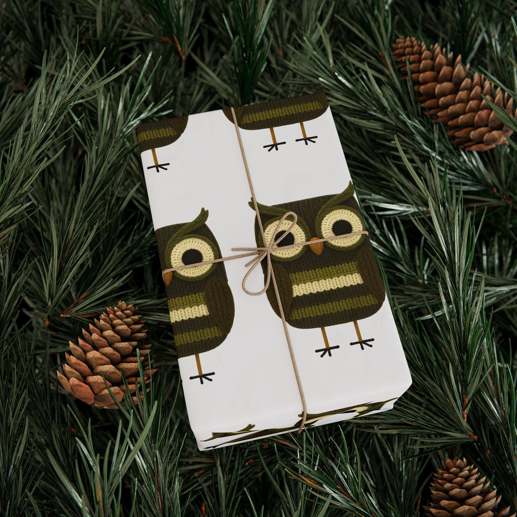 Wrapping Paper Roll - crocheted Owl Pattern Gift Wrap for Nature Lovers