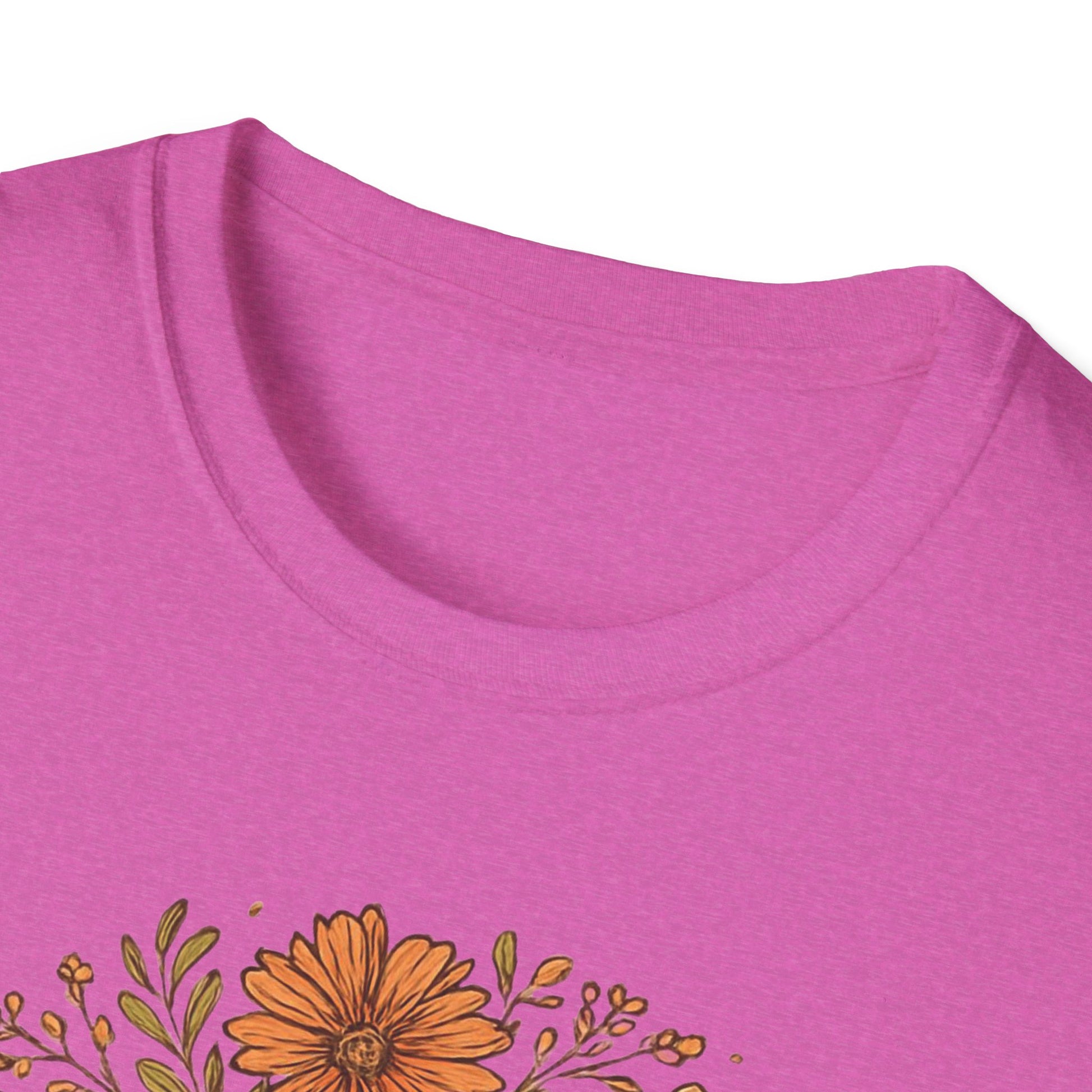 Be Hippy Happy T-Shirt, Boho Tee, Groovy Shirt, Positive Vibes Top, Unisex T Shirt for Men and Women, Be Hippy Be Happy Design