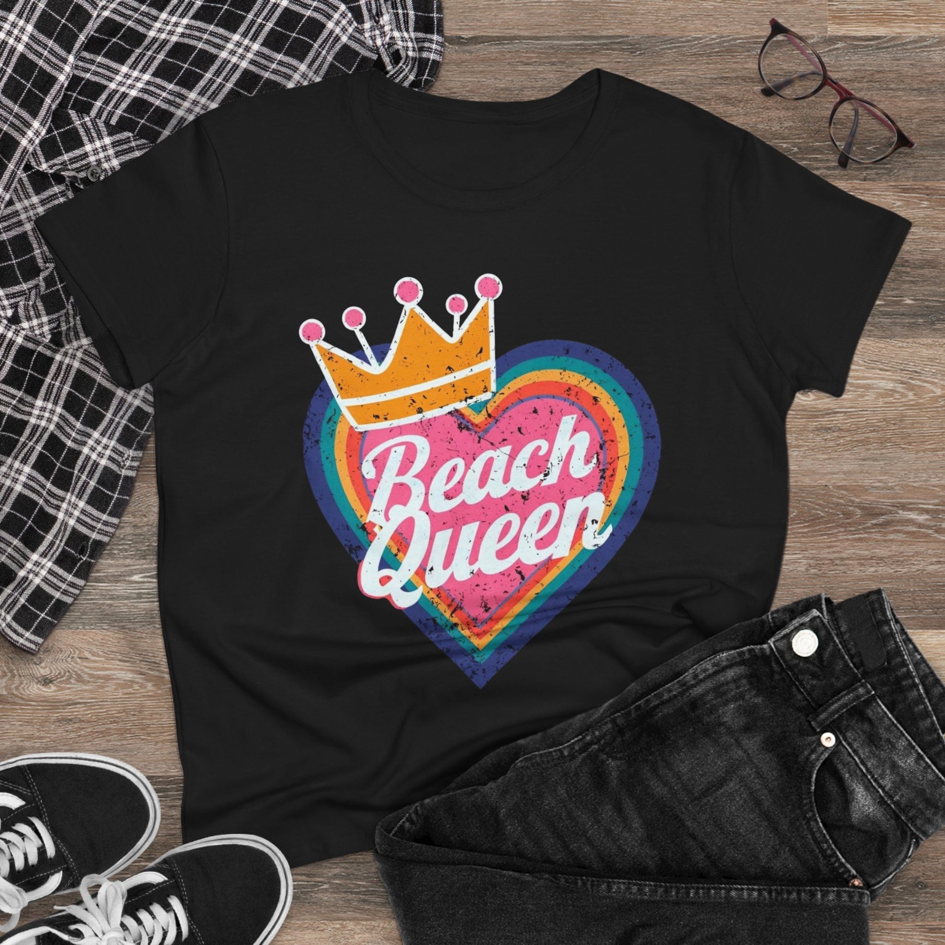 Beach Queen T-Shirt, Summer Vibes Tee, Vacation Shirt, Gift for Beach Lovers, Fun Retro Graphic Tee fun coastal tea for her